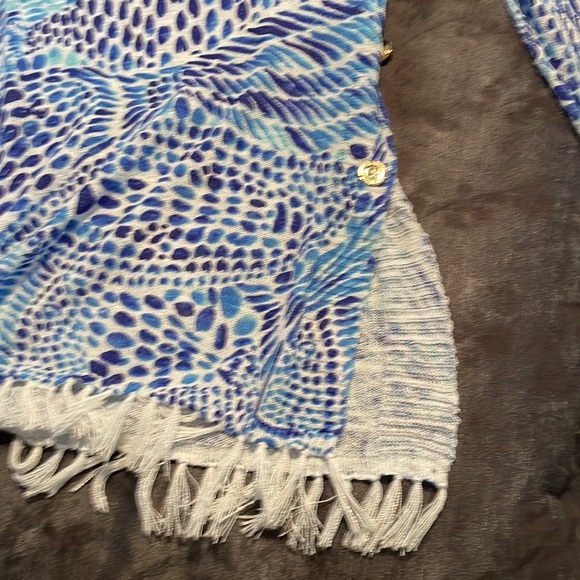 Lilly Pulitzer Blue and White Tunic Top - Picture 6 of 6